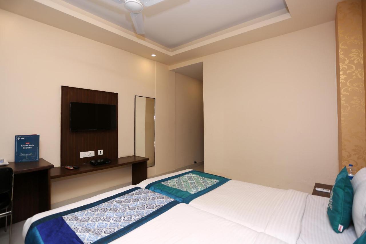 Hotel Railview Bhubaneswar Eksteriør billede