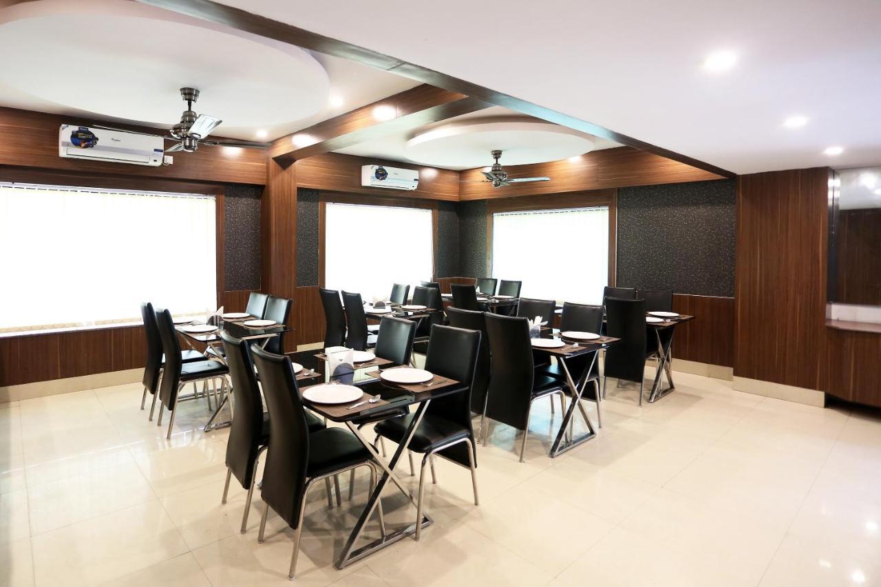 Hotel Railview Bhubaneswar Eksteriør billede