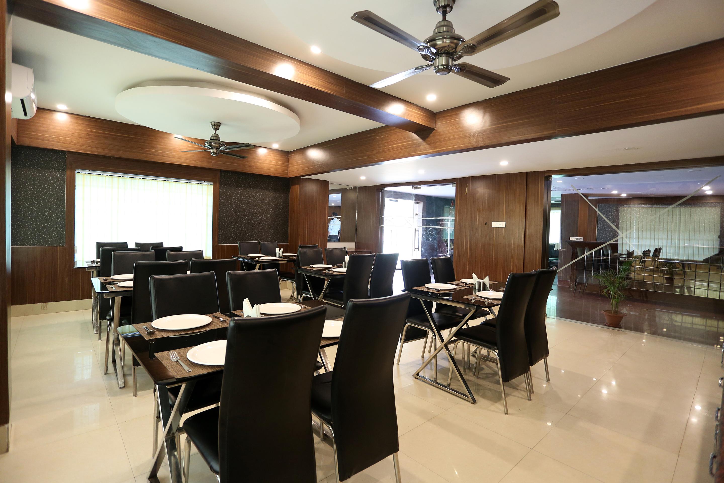 Hotel Railview Bhubaneswar Eksteriør billede